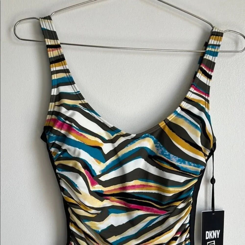 DKNY Swirl Print One Piece Swimsuit - 4 - Picture 4 of 9